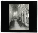 Basilique Saint-Denis (Seine-Saint-Denis), intérieur, nef et chœur.