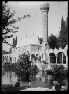 Vue de la mosquée et du lac d'Abraham à Ourfa (Turquie).