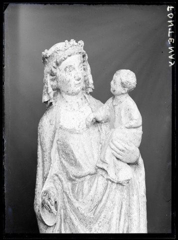 Statue de Vierge à l'enfant de l'église de Fontenay (Eure).