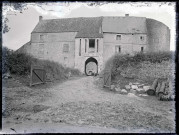 Ferme fortifiée.