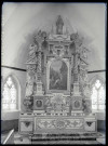 Maître-autel et retable majeur représentant l'Adoration des rois mages de l'église d'Hacqueville (Eure).
