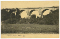 Grosley-sur-Risle. Viaduc.