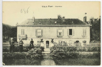 Vieux-Port. Château.