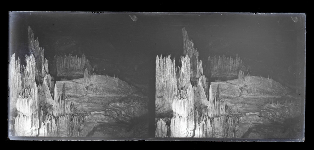 Grotte touristique.
