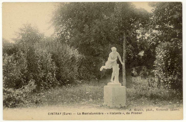Cintray. La Mentelonnière "Atalante", de Pradier.