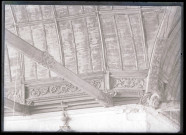 Gargouilles sculptées dans les boiseries des voûtes de l'église de Puchay (Eure).