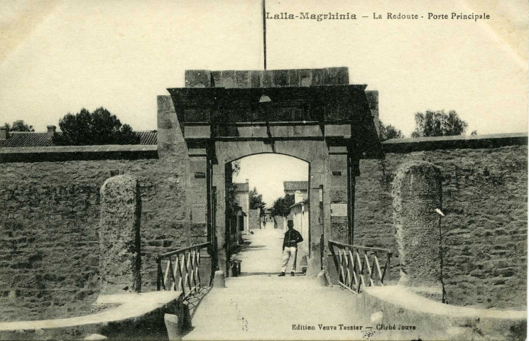 Lalla-Magrhinia - La Redoute - Porte Principale