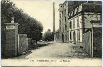 Arnières-sur-Iton. Le Moulin.