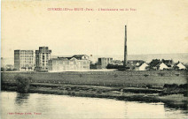 Courcelles-sur-Seine. L'Amidonnerie vue du Pont.