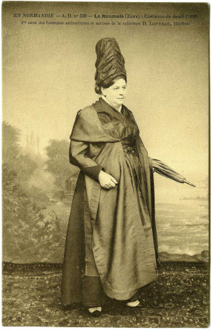Divers. En Normandie. - Le Roumois (Eure) : Costume de deuil (1820).