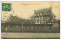 Saint-Aubin-de-Scellon. Le Presbytère.