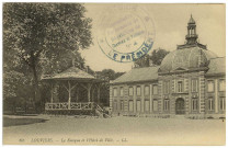 Louviers-Ville. Le Kiosque et l'Hôtel de Ville.
