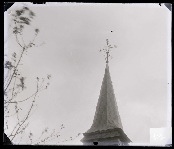Église de Saint-Vincent-du-Boulay (Eure), clocher.