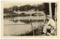 Ezy-sur-Eure. Vue sur l'Eure-Pêche à la ligne.