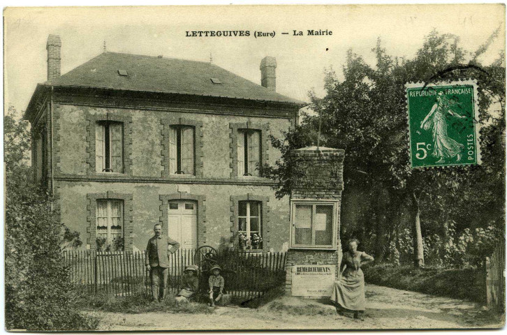 Letteguives. La Mairie.