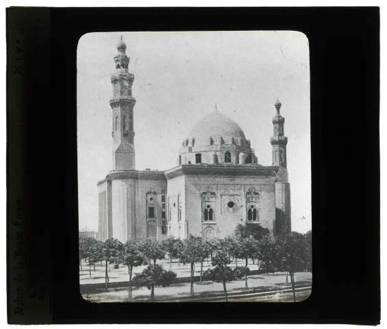 Mosquée du sultan Hassan au Caire (Égypte), extérieur.