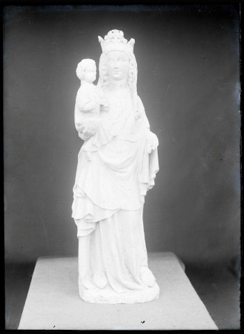 Statue de Vierge à l'enfant de l'église de Noyers (Eure).