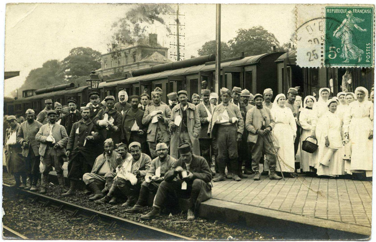 Evreux-Ville. Retour des soldats 1914-1918 - En gare.