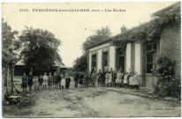 Ferrières-Haut-Clocher. Les Écoles.