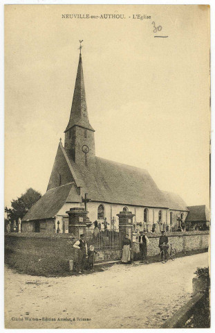 Neuville-sur-Authou. L'Eglise.