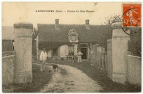 Armentières-sur-Avre. Ferme du Bois Massot.