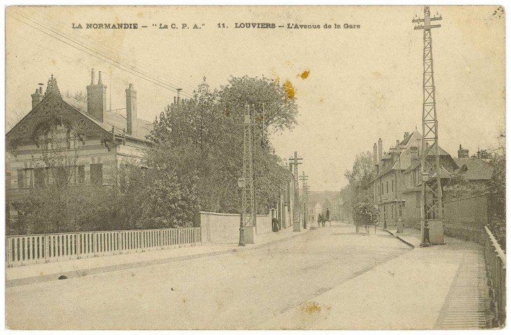 Louviers-Ville. L'Avenue de la Gare.
