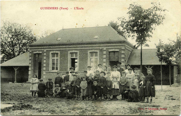 Guiseniers. L'Ecole.