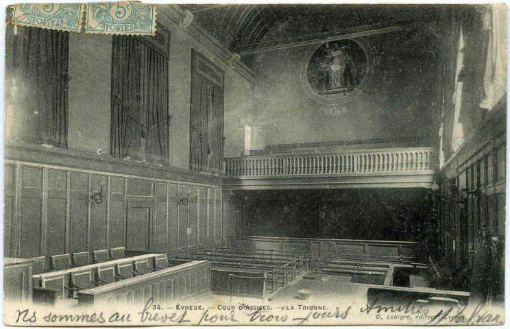 Evreux-Ville. Cour d'Assises - La Tribune.