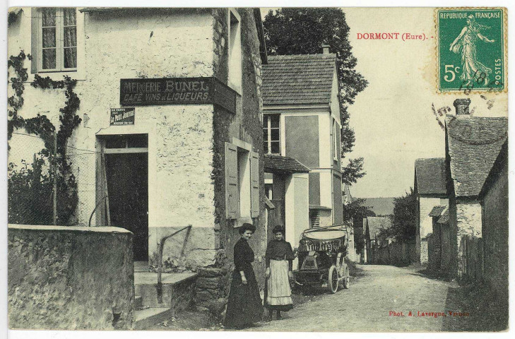 Saint-Pierre-de-Bailleul. Dormont Mercerie Brunel.