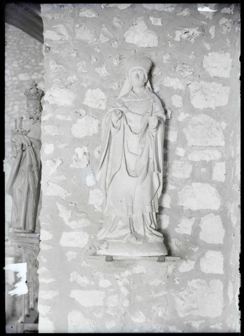 Statue de Saint-Aubin de l'église Saint-Aubin de Ménesqueville (Eure).