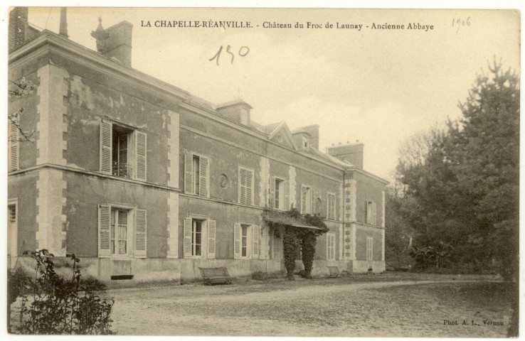 Chapelle-Réanville (La). Château du Froc de Launay-Ancienne Abbaye.