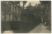 Valletot. Mairie et Ecoles.