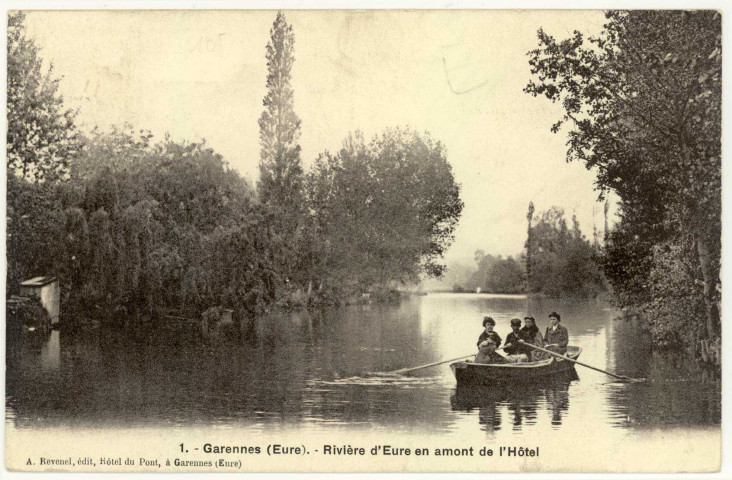 Garennes-sur-Eure. Rivière d'Eure en amont de l'Hôtel.