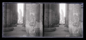Colonnes du temple de Karnak (Égypte).