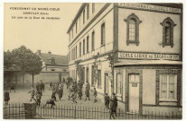 Damville. Pensionnat du Sacré-Coeur-Un coin de la Cour de récréation.