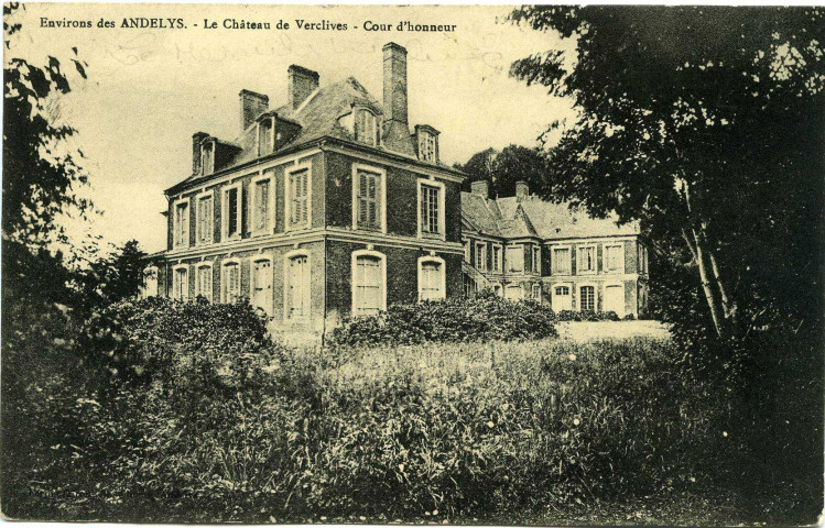 Mesnil-Verclives (Le). Le Château de Verclives - Cour d'Honneur.