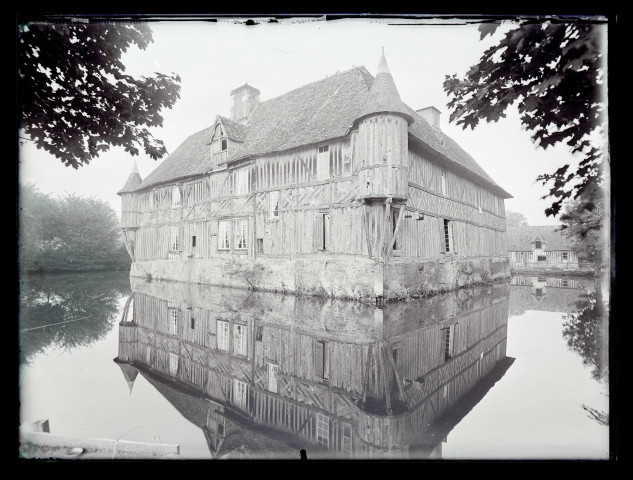 Manoir de Coupesarte (Calvados).