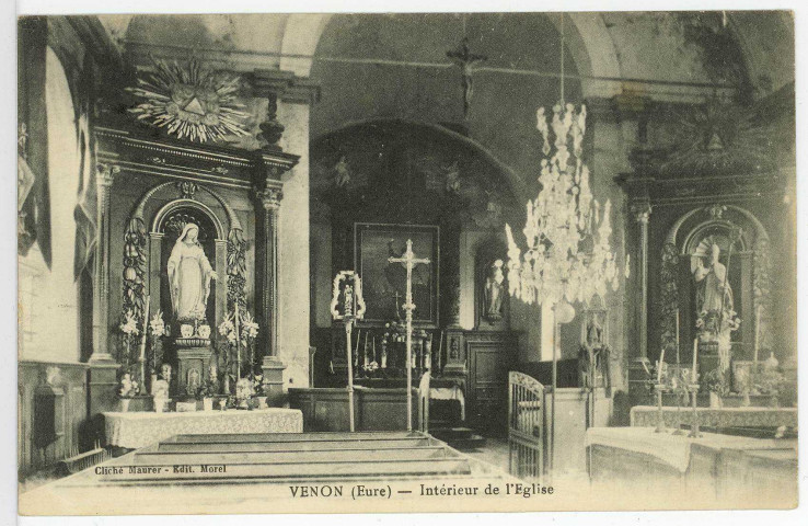 Venon. Intérieur de l'Eglise.