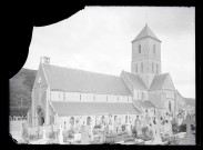 Église de campagne et son cimetière.