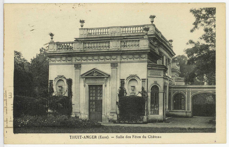 Thuit-Anger (Le). Salle des Fêtes du Château.