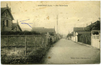 Garennes-sur-Eure. Rue Marie-Curie.