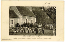 Beaumont-le-Roger. Forêt de Beaumont-le-Roger- Equipage Rallye-Puisaye- Pendant la Messe St Hubert à la Chapelle St Marc.