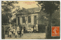 Saint-Pierre-des-Ifs. Les Ecoles.
