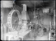 Atelier de ferronnerie de l'abbaye Notre-Dame de Fontenelle de Saint-Wandrille-Rançon (Seine-Maritime).