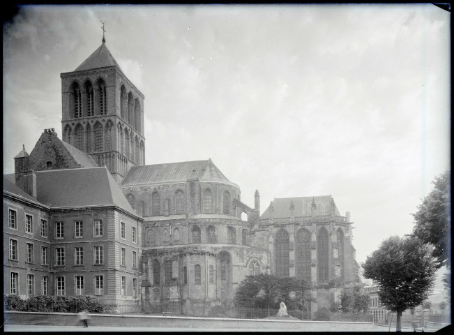 Vue d'ensemble de l'abbaye de la Trinité de Fécamp (Seine-Maritime).