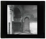 Palais de l'Alhambra à Grenade (Espagne), cour, galerie et alcôve.