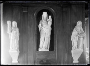 Statues de Vierge à l'enfant, Sainte-Anne et Sainte-Barbe de l'église de Jouy-sur-Eure (Eure).