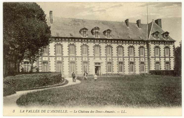 Amfreville-sous-les-Monts. Le Château des Deux-Amants.