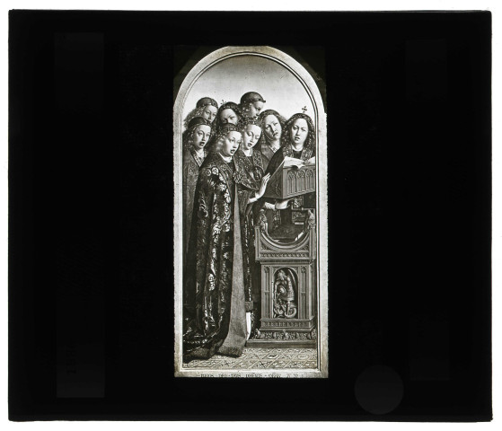 Musée de Berlin (Allemagne), panneau de Van Eyck représentant les anges chantant.