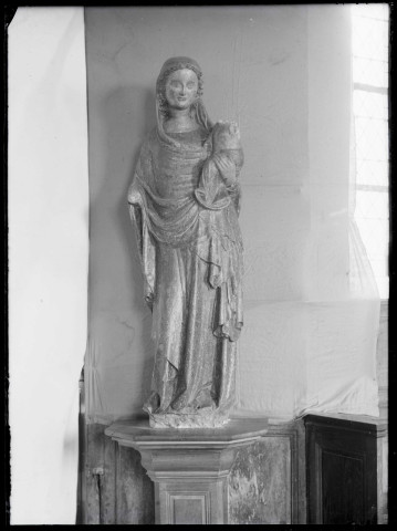 Statue de Vierge à l'enfant de l'église de Beauficel-en-Lyons (Eure).